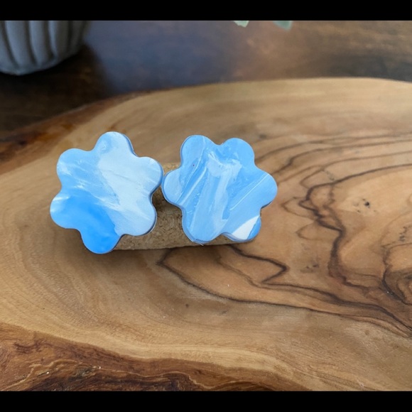 Handmade Abstract Cloud Polymer Clay Stud Earrings - Picture 2 of 6